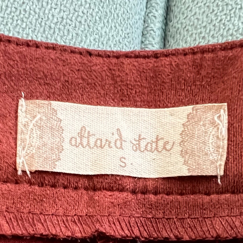 NWTs!! Altar’d State Suede Mini Skirt (size: small) - Picture 4 of 4